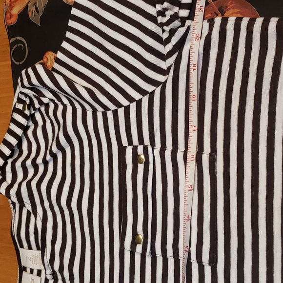 Chico's Top - Picture 4 of 5